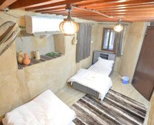 Oman Ad Dakhiliyah Al Ḩamrāʼ vacation rental compare prices direct by owner 13793319