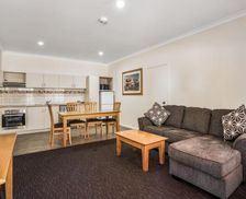 Australia Western Australia Karratha vacation rental compare prices direct by owner 13867811