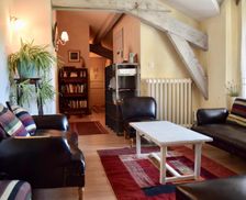 France Aquitaine Saint-Sever vacation rental compare prices direct by owner 13660209