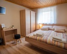 Hungary Bacs-Kiskun Dunapataj vacation rental compare prices direct by owner 14753270