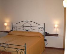 Italy Piedmont Neive vacation rental compare prices direct by owner 14293446