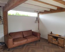 Netherlands Noord-Brabant Cromvoirt vacation rental compare prices direct by owner 15940822