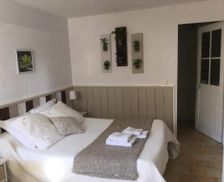 France Centre Beaumont-en-Véron vacation rental compare prices direct by owner 16417814