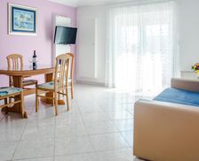 Croatia Split-Dalmatia County Promajna vacation rental compare prices direct by owner 17712129