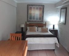 South Africa KwaZulu-Natal Hilton vacation rental compare prices direct by owner 4974671