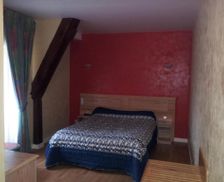 France Auvergne Saint-Beauzire vacation rental compare prices direct by owner 14027498
