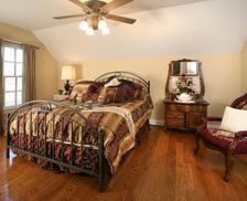 United States Kentucky La Grange vacation rental compare prices direct by owner 12828069