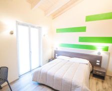 Italy Piedmont Rodello vacation rental compare prices direct by owner 14084309