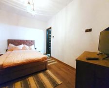 Romania Mehedinti Orşova vacation rental compare prices direct by owner 27029129