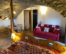 Italy Valle d'Aosta Gignod vacation rental compare prices direct by owner 6509598