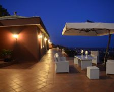Italy Sicily Piedimonte Etneo vacation rental compare prices direct by owner 14103982