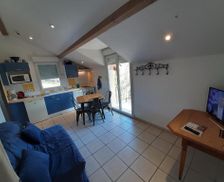 France Rhône-Alps Lagnieu vacation rental compare prices direct by owner 15110998