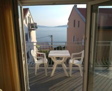 Croatia Lika-Senj County Vrataruša vacation rental compare prices direct by owner 16321029