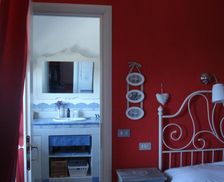 Italy Lombardy Reno Di Leggiuno vacation rental compare prices direct by owner 15917020