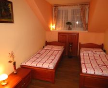 Czechia Central Bohemia Poddubí vacation rental compare prices direct by owner 13531669