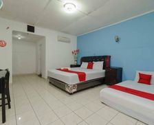 Indonesia Sumatra Pematangsiantar vacation rental compare prices direct by owner 14051036