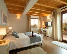 Italy Veneto Cavaion Veronese vacation rental compare prices direct by owner 18352228