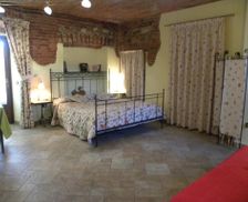 Italy Piedmont Suno vacation rental compare prices direct by owner 17865666