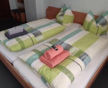 Germany Saxony Großröhrsdorf vacation rental compare prices direct by owner 24762461