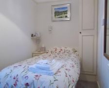 United Kingdom Kent Sittingbourne vacation rental compare prices direct by owner 16064724