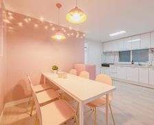 South Korea Masovian Voivodeship Seoul vacation rental compare prices direct by owner 8820699