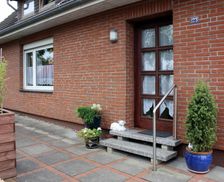 Germany Lower-Saxony Hemmoor vacation rental compare prices direct by owner 14038800