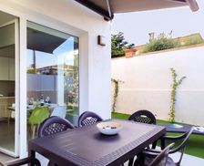 Spain Valencia Community Benicàssim vacation rental compare prices direct by owner 28525420