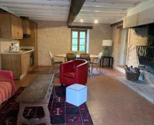 France Burgundy Ozenay vacation rental compare prices direct by owner 18091461