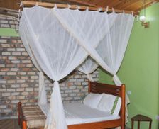 Uganda Bushenyi Ntungamo vacation rental compare prices direct by owner 29193383