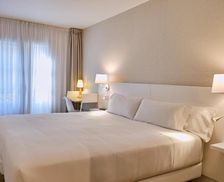 Spain Galicia Santiago de Compostela vacation rental compare prices direct by owner 14986077