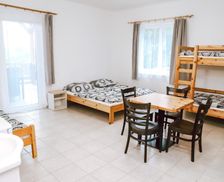 Czechia Pilsen Pňovany vacation rental compare prices direct by owner 15936191