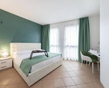 Italy Lombardy Como vacation rental compare prices direct by owner 17739093