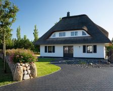 Germany Mecklenburg-Pomerania Fuhlendorf vacation rental compare prices direct by owner 24831781