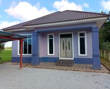 Malaysia Terengganu Kampong Baru vacation rental compare prices direct by owner 15169042