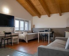 Italy Piedmont Torrazza Piemonte vacation rental compare prices direct by owner 18006083