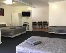 Australia Queensland Charleville vacation rental compare prices direct by owner 19161732