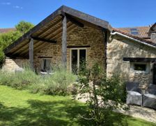 France Aquitaine Chalais vacation rental compare prices direct by owner 26737757