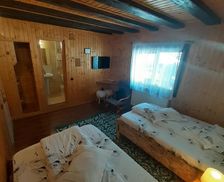 Romania Arges Rucăr vacation rental compare prices direct by owner 16325273