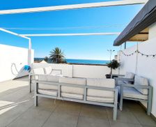 Spain Andalucía Cala del Moral vacation rental compare prices direct by owner 15972692