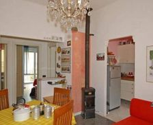 Italy Liguria Bonassola vacation rental compare prices direct by owner 19317122