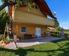 Slovenia Jesenice na Dolenjskem Ribnica vacation rental compare prices direct by owner 22007034