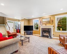 United States Washington Renton vacation rental compare prices direct by owner 12001860
