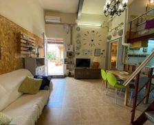 Spain Valencia Community Playa de Gandia vacation rental compare prices direct by owner 16360724