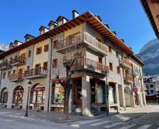 Spain Aragon Benasque vacation rental compare prices direct by owner 17480625