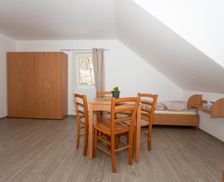 Czechia South Bohemia Písek vacation rental compare prices direct by owner 26794373