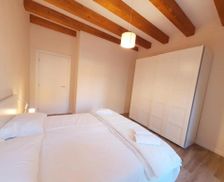 Italy Piedmont Verbania vacation rental compare prices direct by owner 28260948