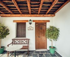 Spain Andalucía Capileira vacation rental compare prices direct by owner 17295040