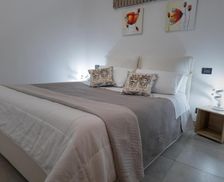 Italy Sicily Nicosia vacation rental compare prices direct by owner 29810562