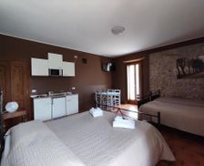 Italy Lombardy Monzambano vacation rental compare prices direct by owner 14383505