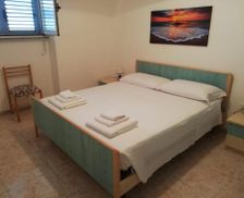 Italy Apulia Marina di Leuca vacation rental compare prices direct by owner 14719858